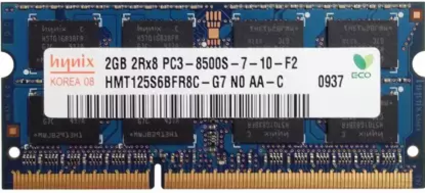 Память Hynix 2 ГБ SO-DIMM DDR3 1066 МГц (HMT125S6BFR8C-G7) 29093 фото